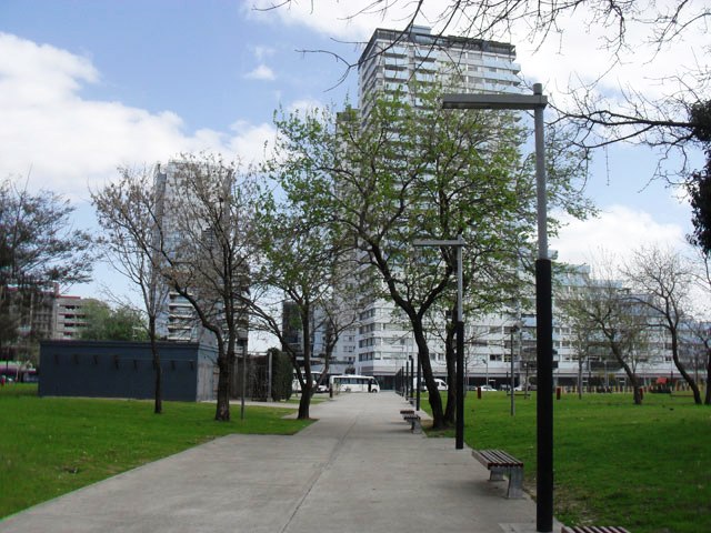 Plaza Eva Duarte de Peron