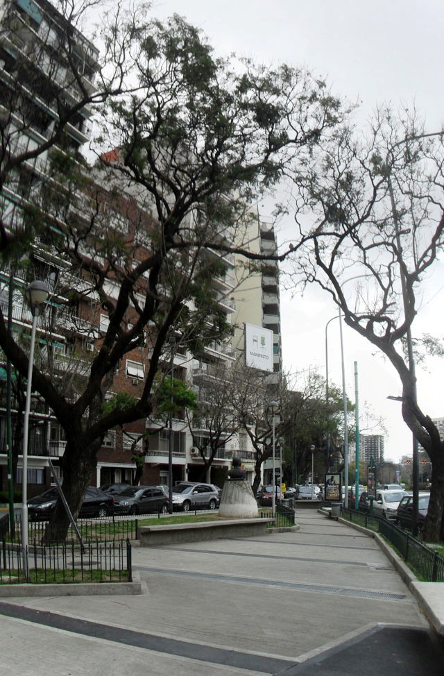 Plazoleta Eloy Alfaro