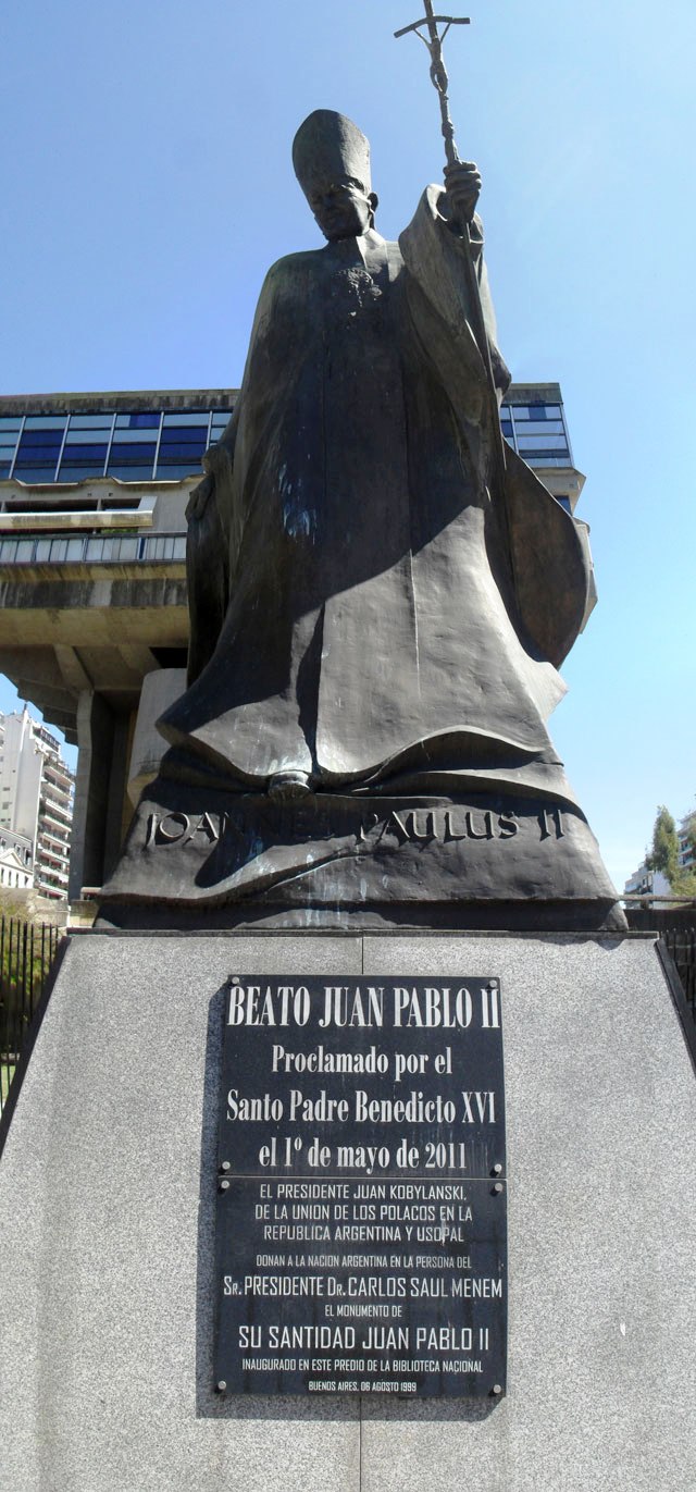 Plaza Evita