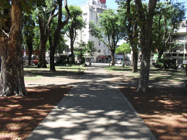 Plaza Leandro N. Alem