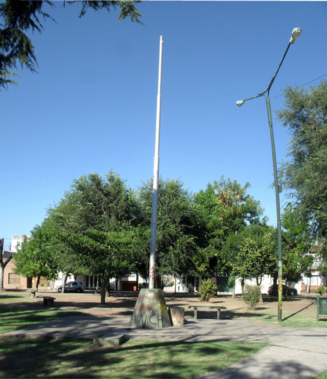 Plaza Dr. Onesimo Leguizamon