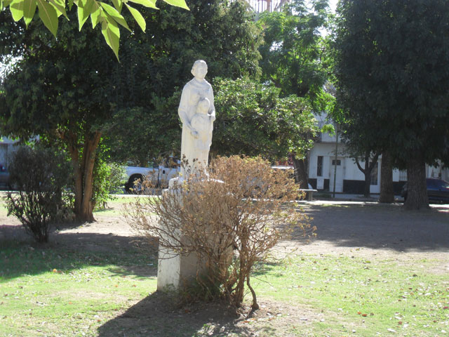 Plaza Dr. Onesimo Leguizamon